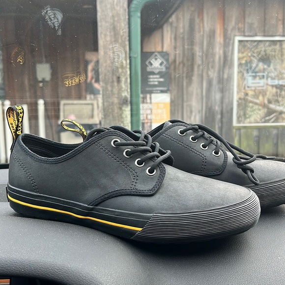 Dr. Martens Shoes - Doc Marten sneakers NEW Lows